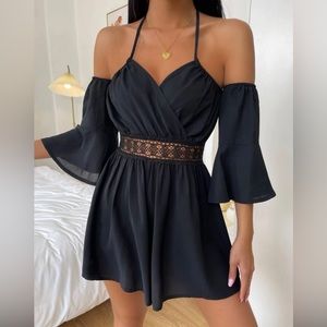 Flounce sleeve shorts romper